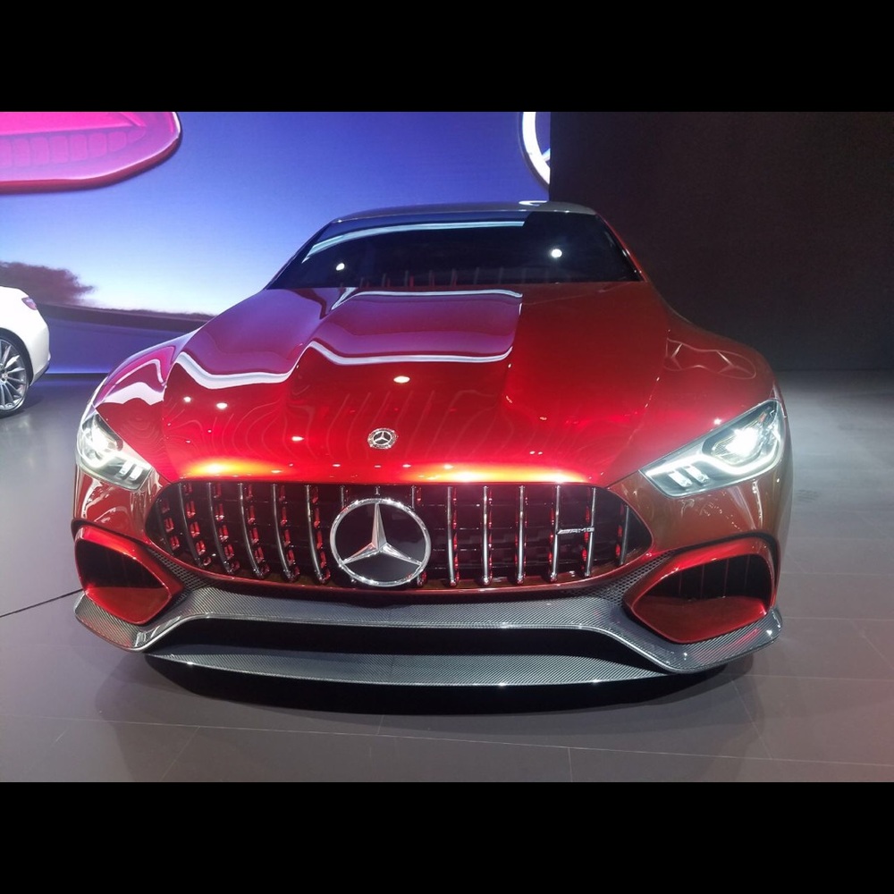 Meet your Posher, Razor