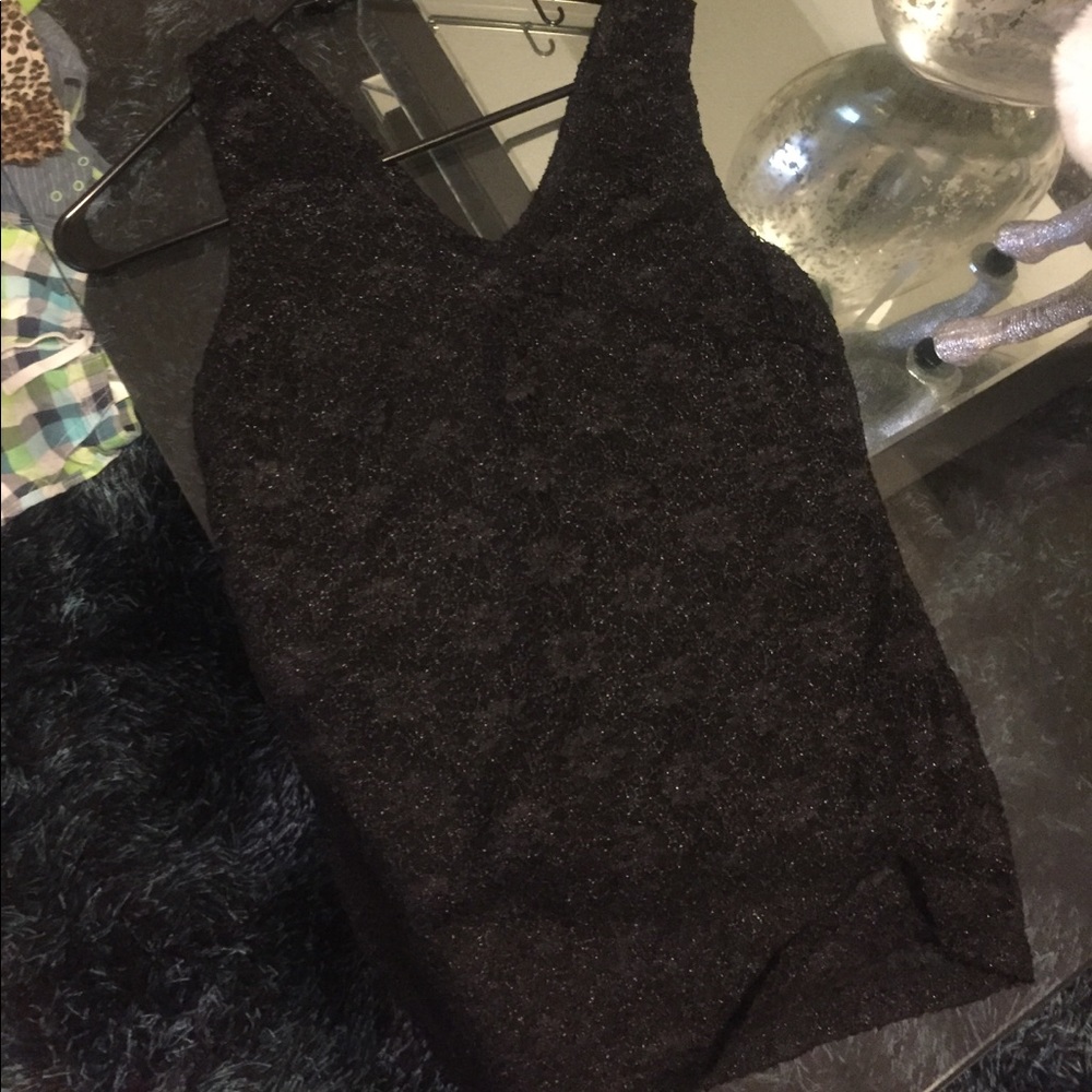 Banana rep top w a lil shimmer
