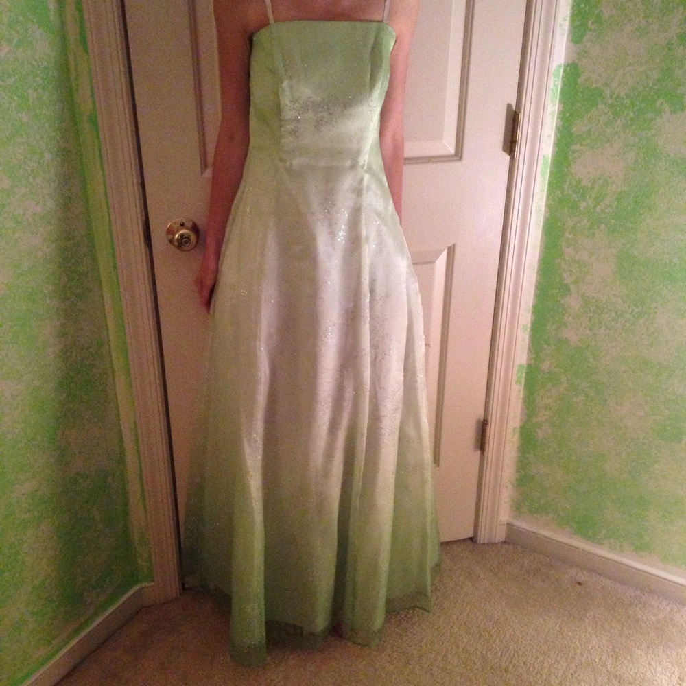 Light green prom dress