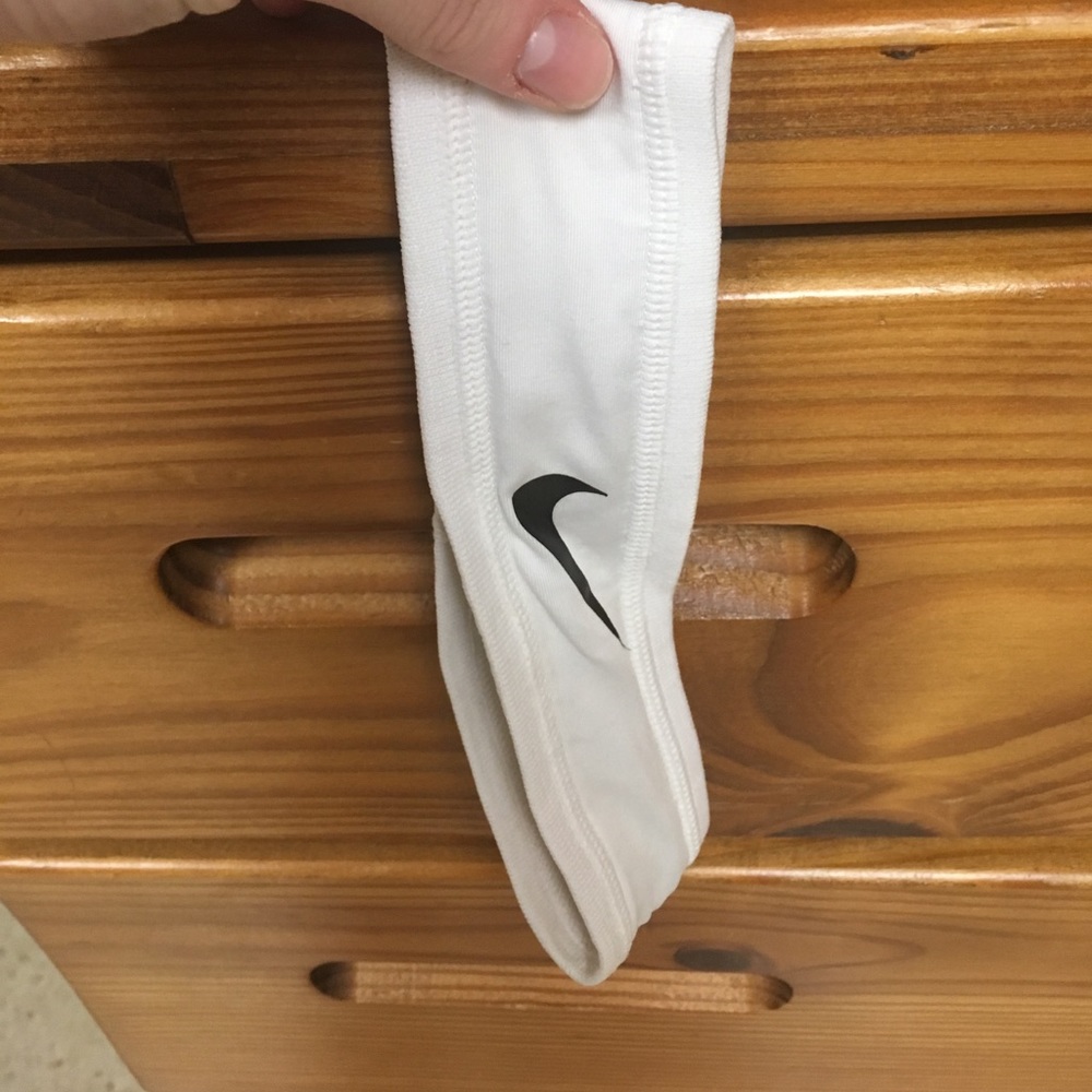 Nike head band