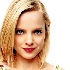 Meet your Posher, Lillie