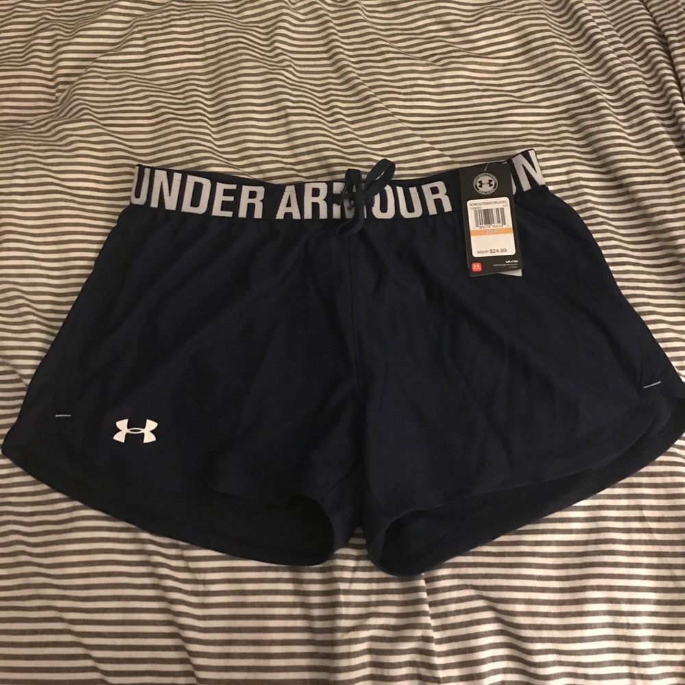 🔥SALE🔥 Navy Under Armour Shorts