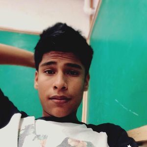 Meet your Posher, Luis