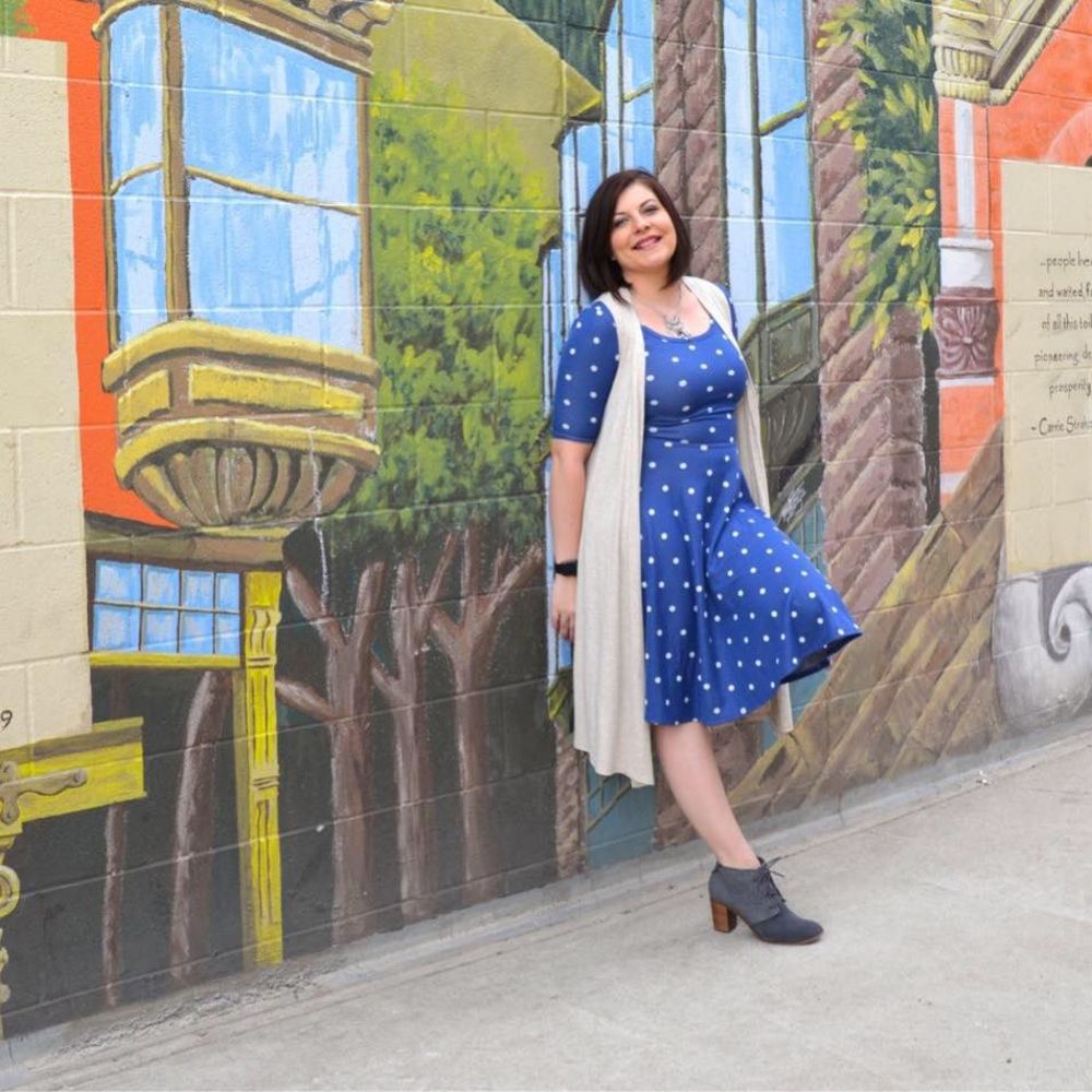 Meet your Posher, Angie