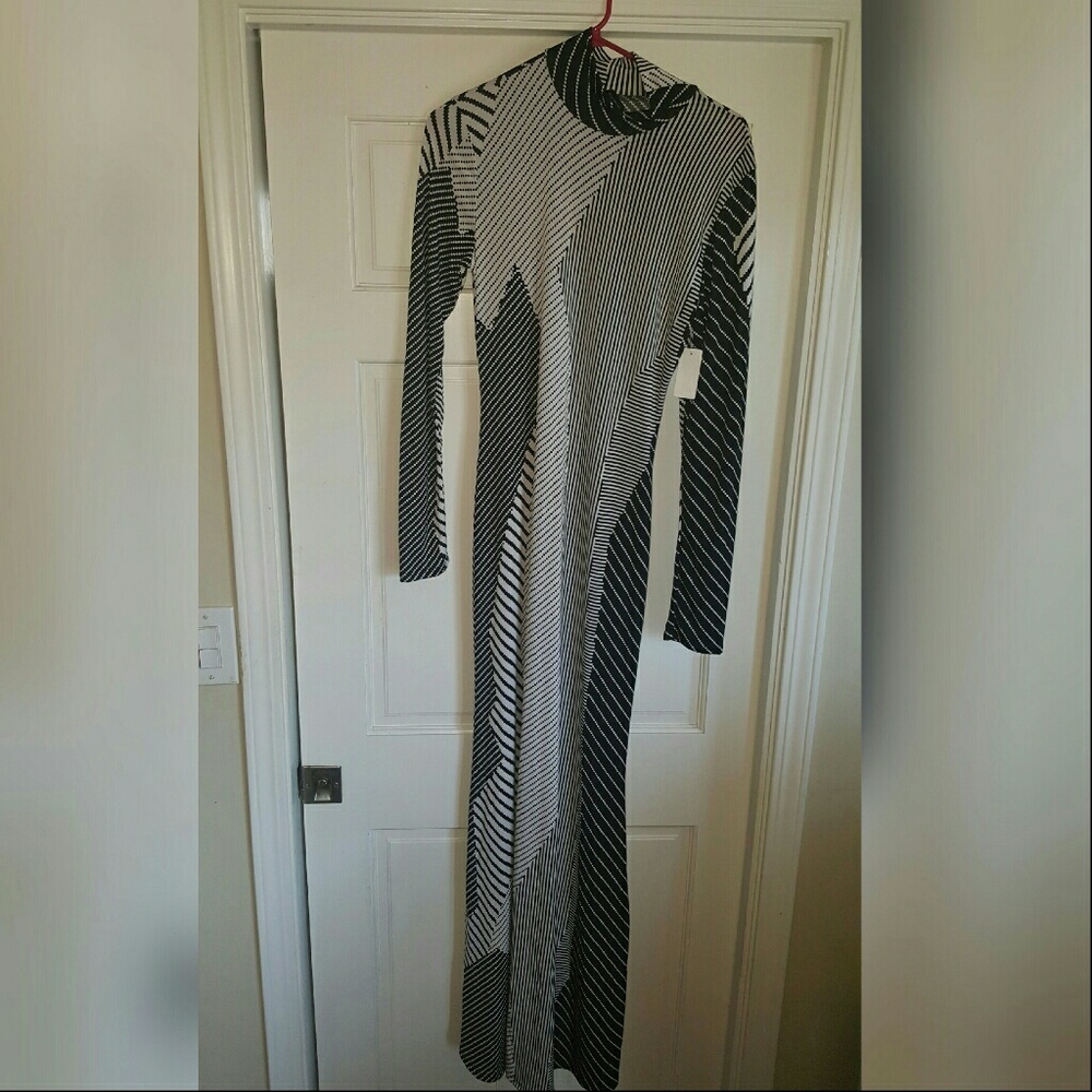 Long Black & White Gown