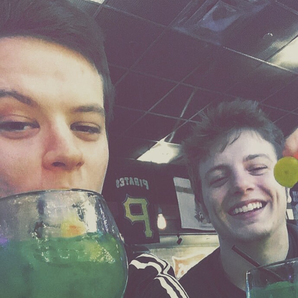 Meet your Posher, Zach