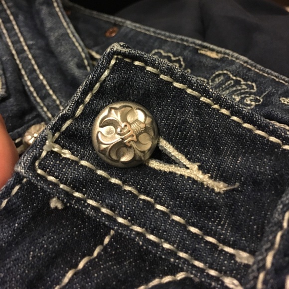 Jeans for sale! - Picture 7 of 8