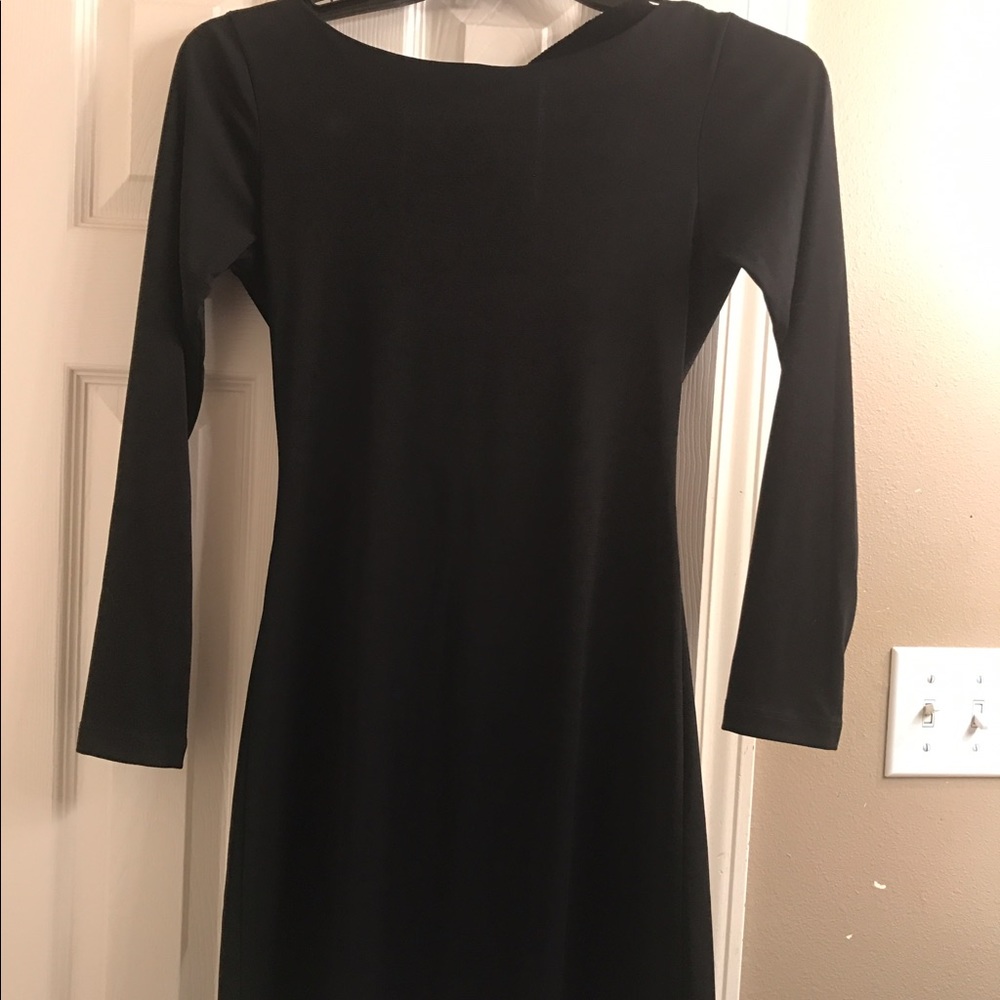 LITTLE BLACK DRESS