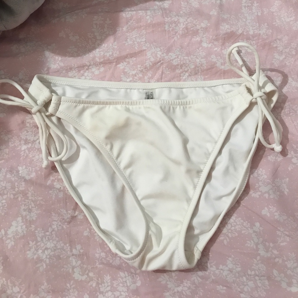Victoria's Secret bathing suit bottoms