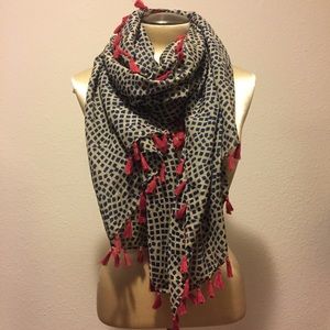 Printed & Tassled Scarf