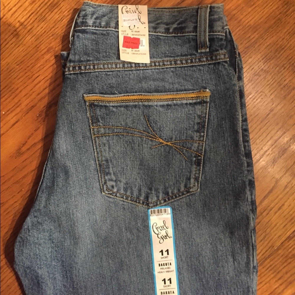 Cruel Girl - Dakota Relaxed Fit Jeans!!