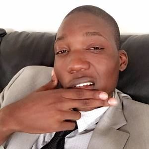 Meet your Posher, Kaey