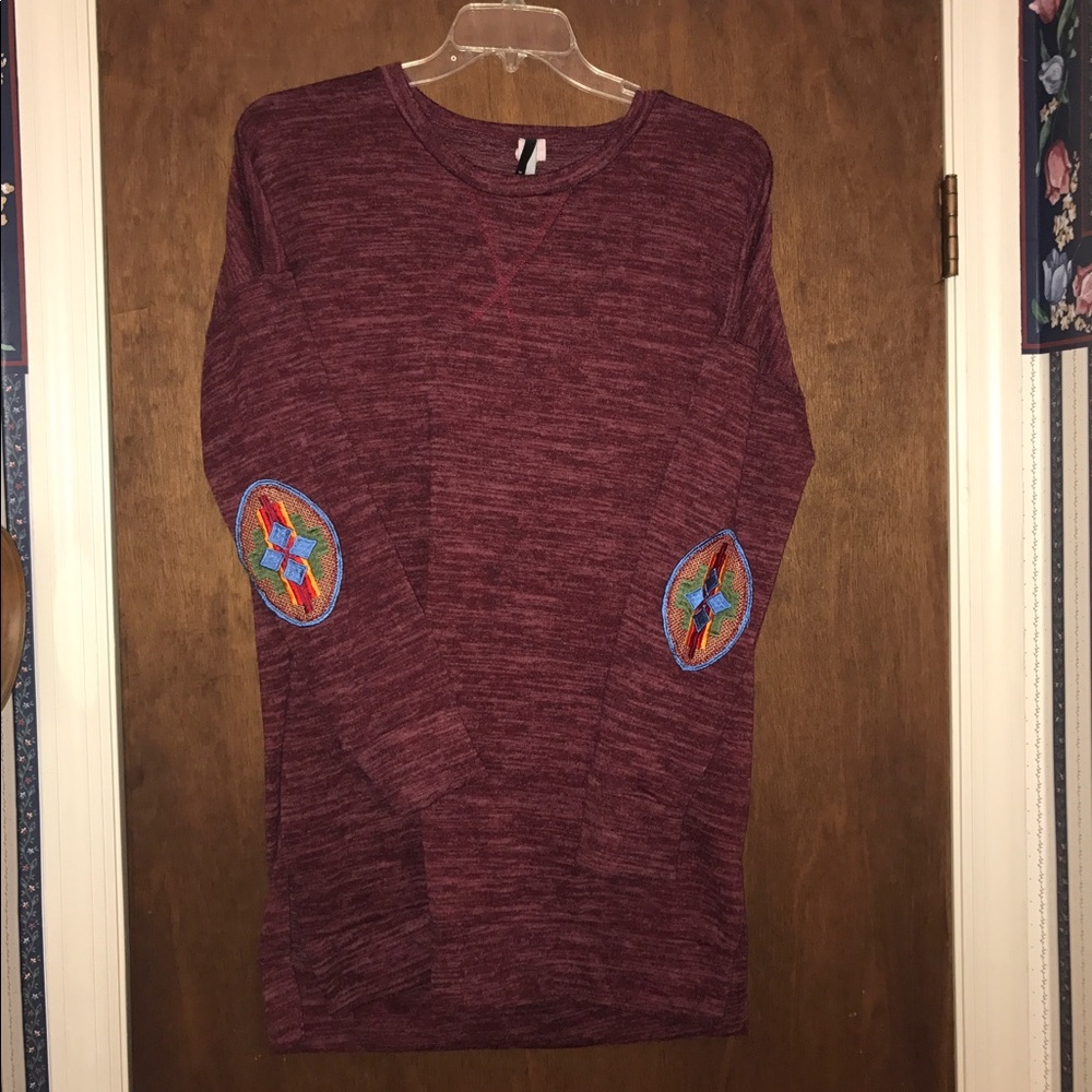 Maroon Bellamie tunic with adorable elbow pads!