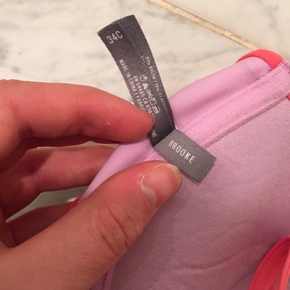 VICTORIAS SECRET Push Up Pink Bikini Top - Picture 3 of 3