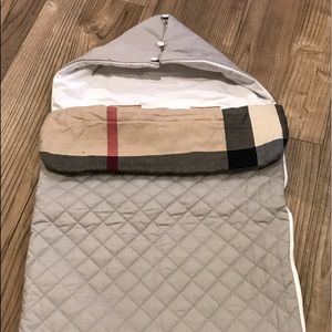 Burberry baby nest
