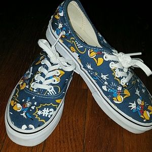 Donald Duck Disney Vans Authentics
