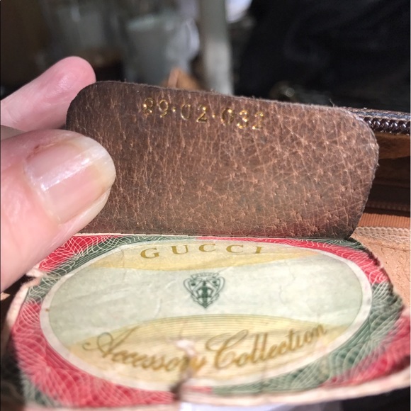 Authentic Vintage Gucci Messenger Bag SOLD - Picture 7 of 8