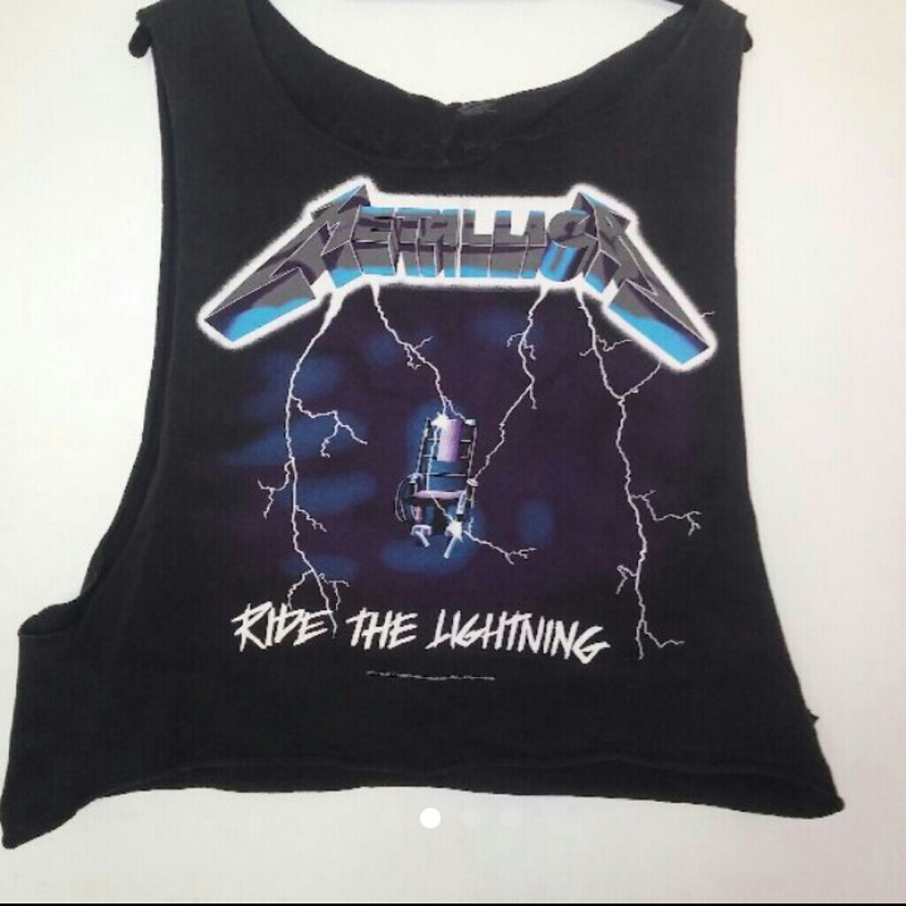 🌺SOLD🌺Women's Metallica Open Side Tank - Picture 4 of 4