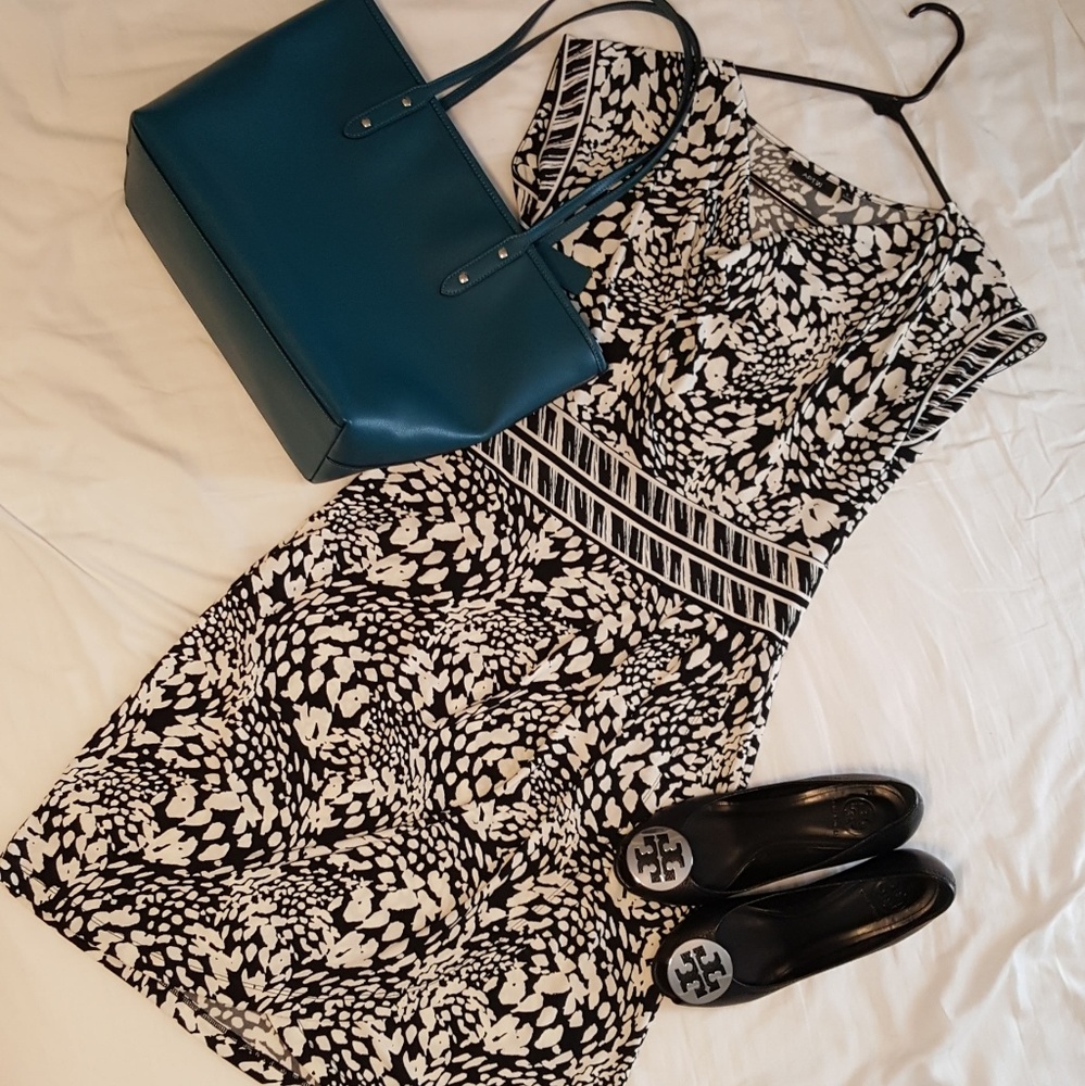 Apt. 9 Cowl Black and White Cap Sleeve Dress S