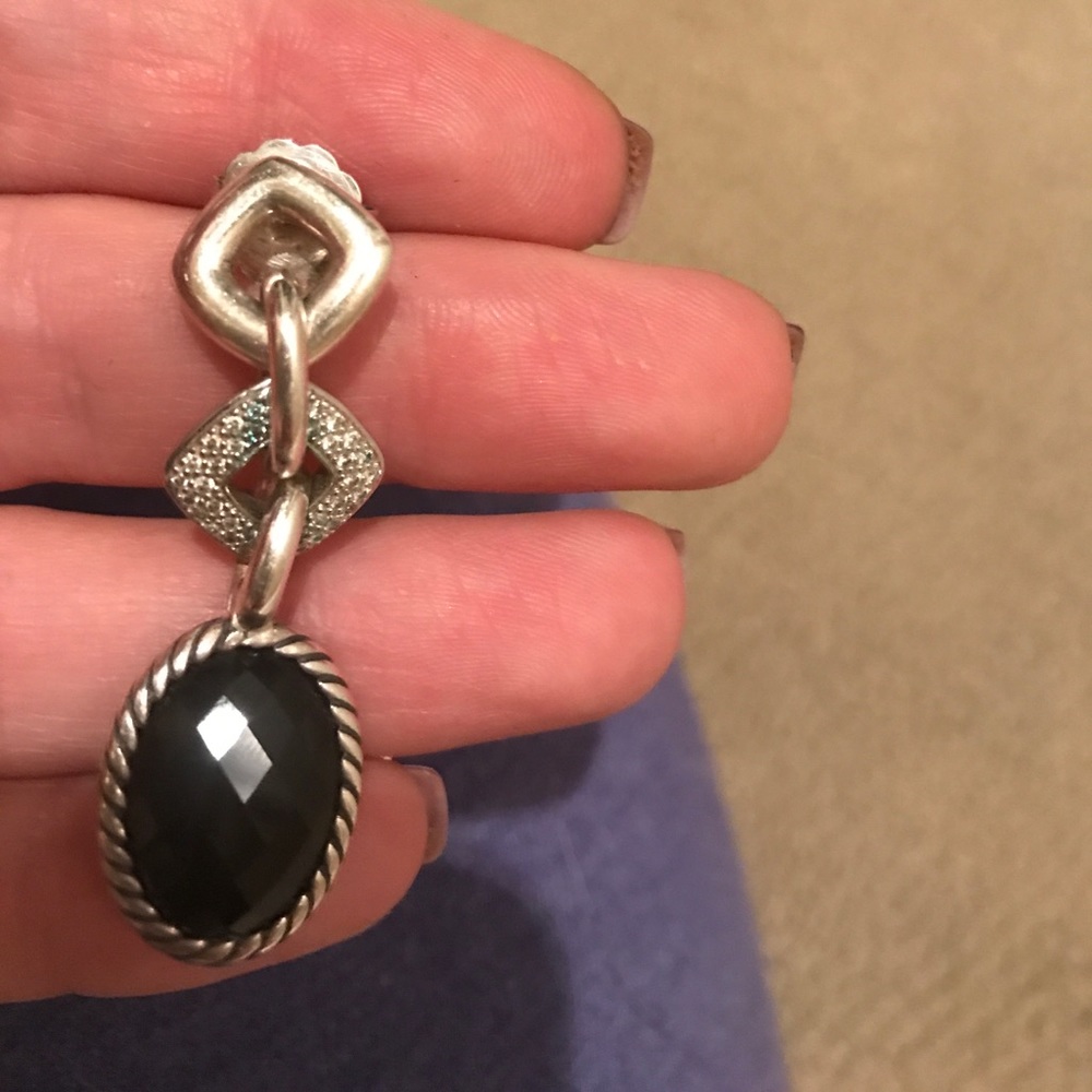 David Yurman earrings. Post. Onyx. - Picture 4 of 4