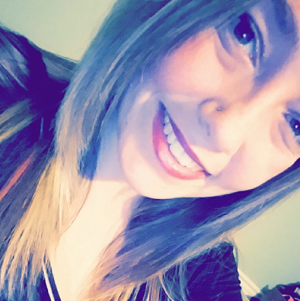 Meet your Posher, Jasmine