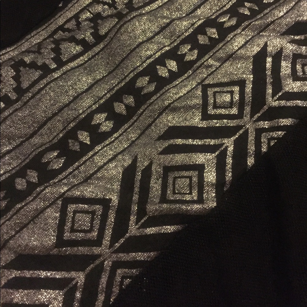 Crop top - Picture 2 of 2
