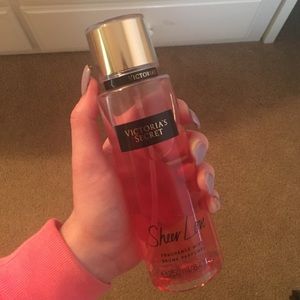 Victoria Secret sheer love perfume