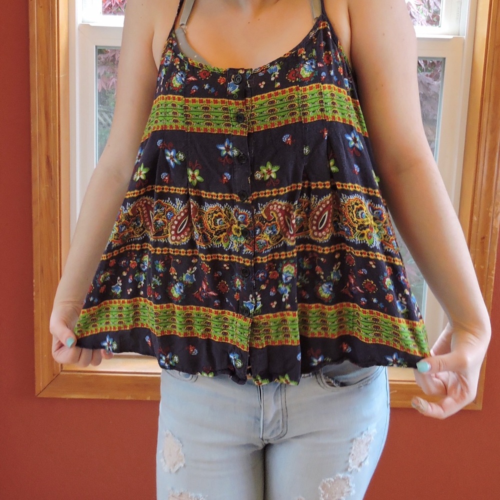 Colorful button tank top