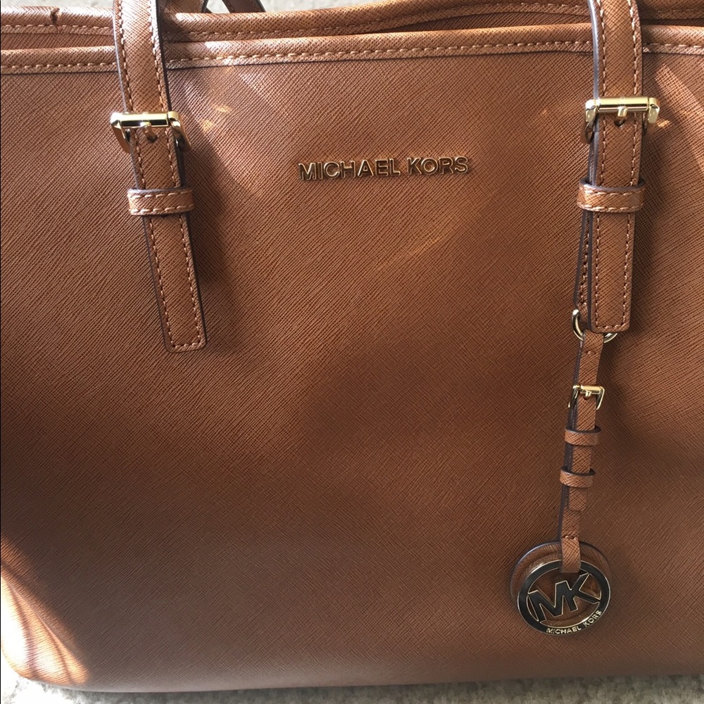 Michael kors large jet bag with dust bag