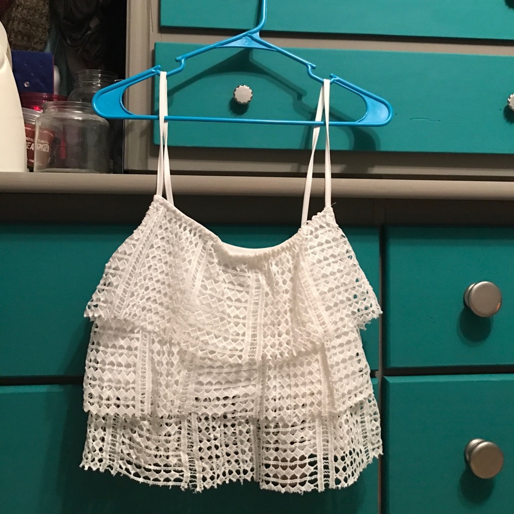 White crop top.