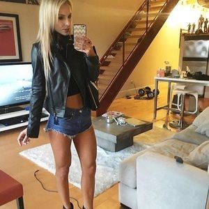 Signature 8 denim jean cutoff shorts