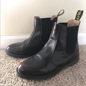 Doc Marten Chelsea boots in amazing condition