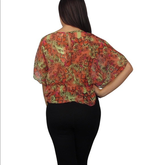 Colorful Print Top With Drawstring Waist - Picture 3 of 3