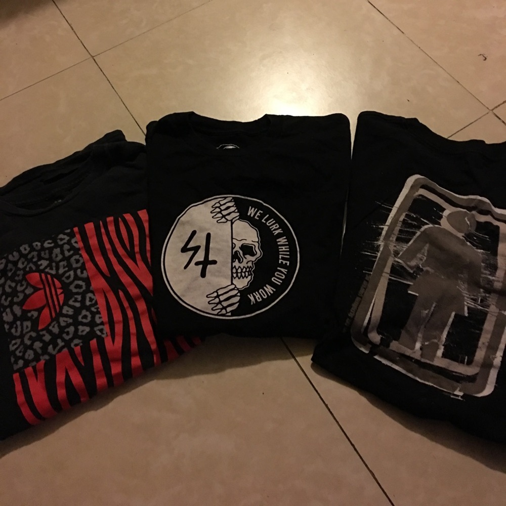 2 sweatshirts jersey 3 tshirts 1 underarmour