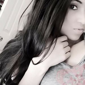 Meet your Posher, Fernanda