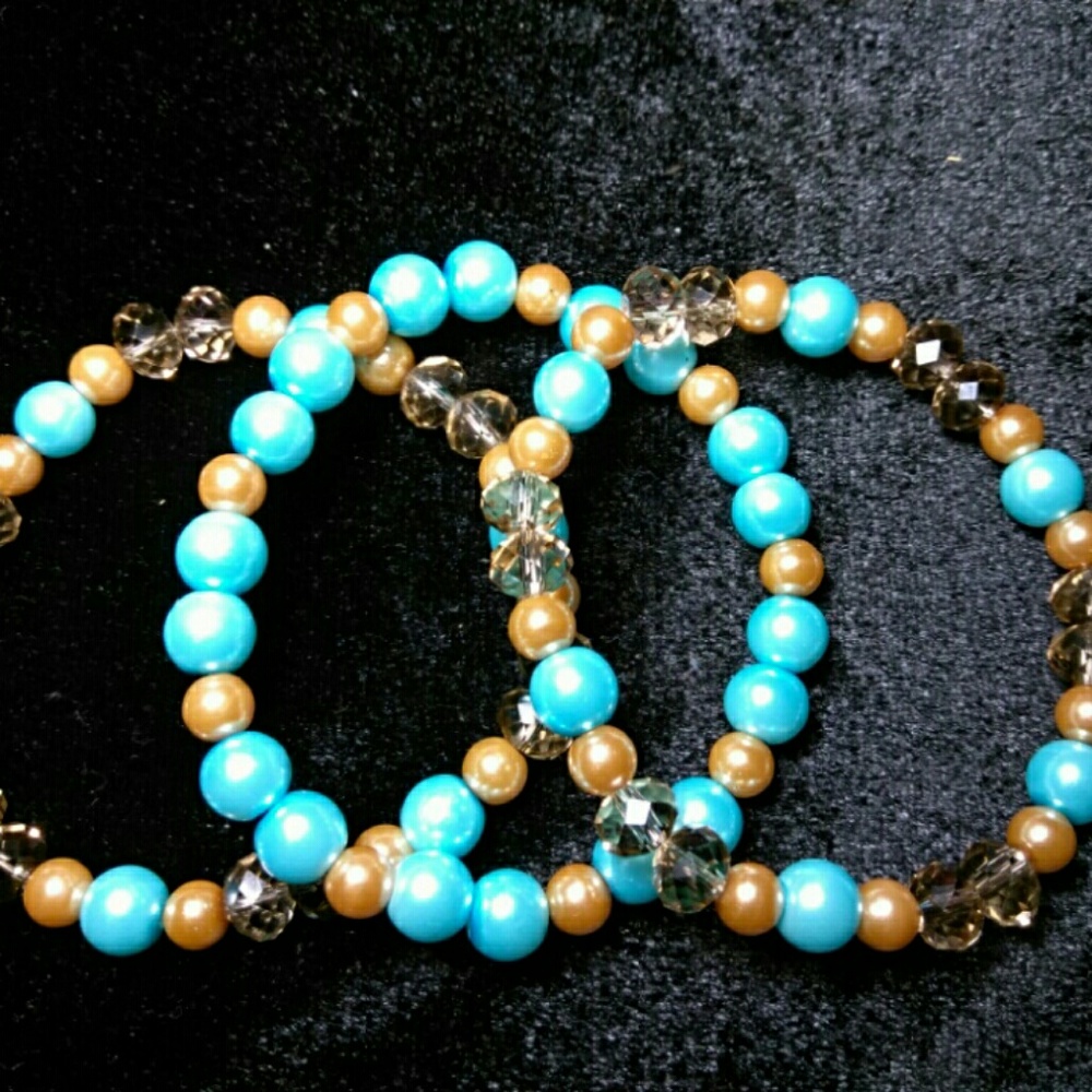 Swarovski Crystal & pearl bracelet from CrazyStyle