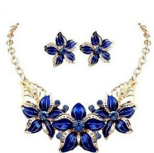 Luxury Gardenia Rhinestone Chain Blue & Gold