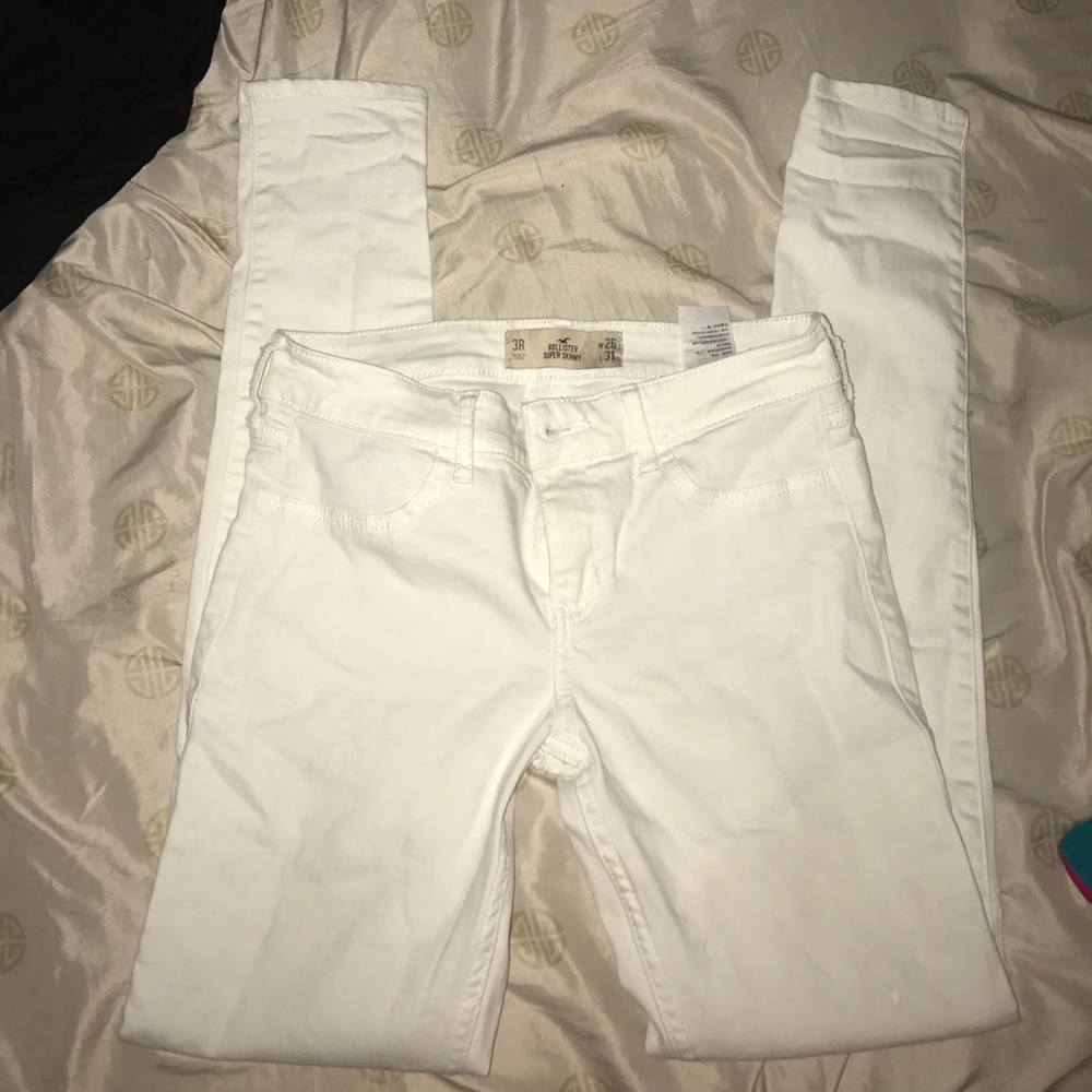 White skinny Hollister jeans