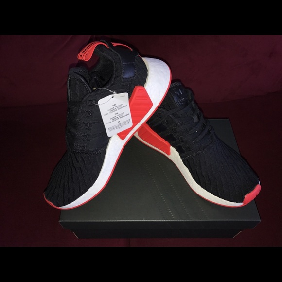 Adidas NMD R2 Black