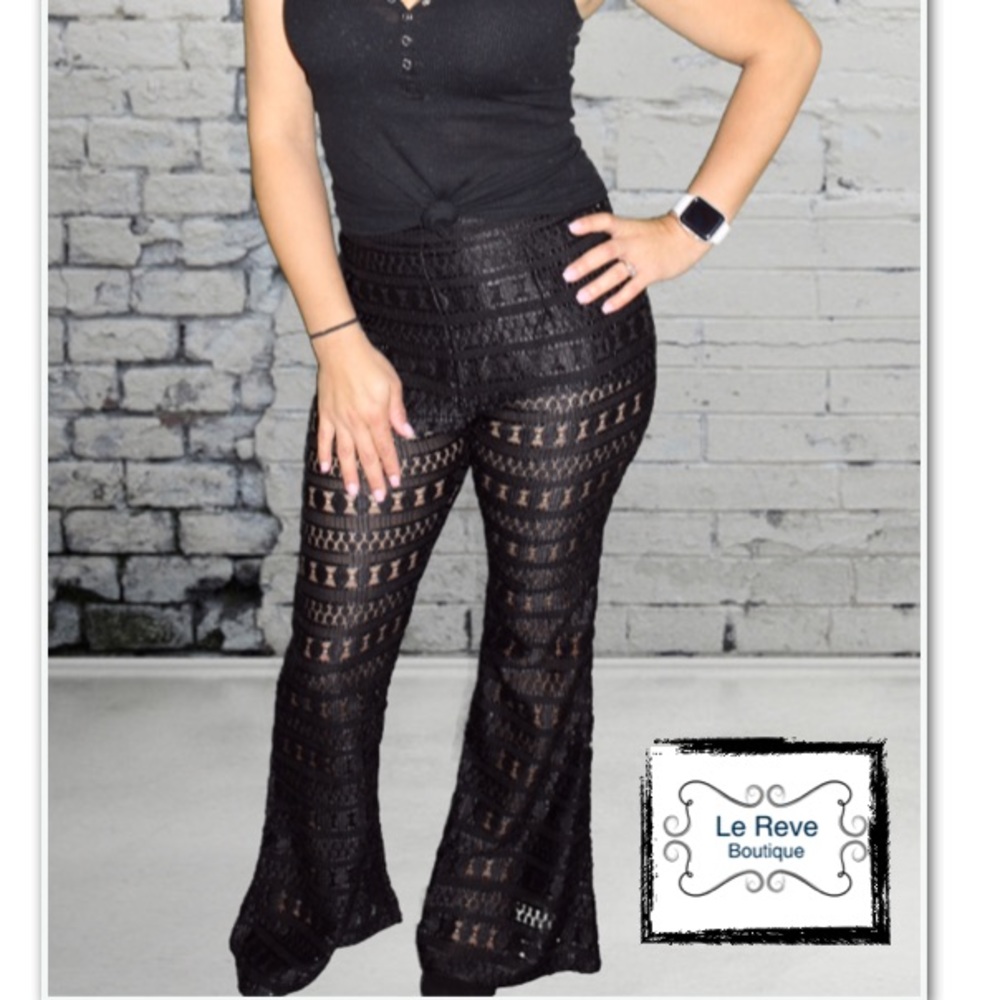 Perfect black pants for summer!