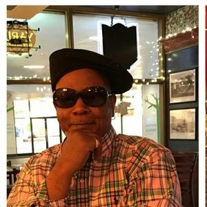 Meet your Posher, Todd