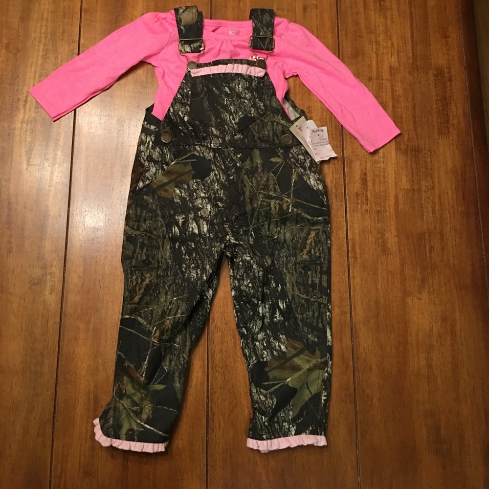 Mossy Oak Overalls with long sleeve pink tee