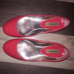 Steve Madden coral flats