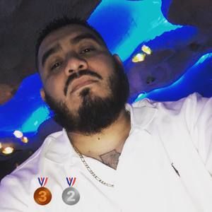 Meet your Posher, Mario a.