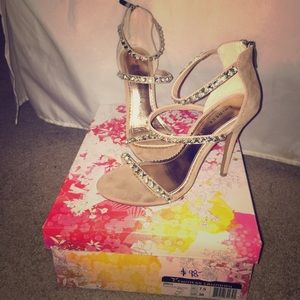 Chinese Laundry "jitters" stilettos