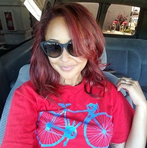 Meet your Posher, Trina