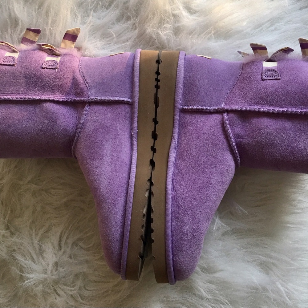UGG Lavender Bailey Bow Stripe Boot - Picture 4 of 5