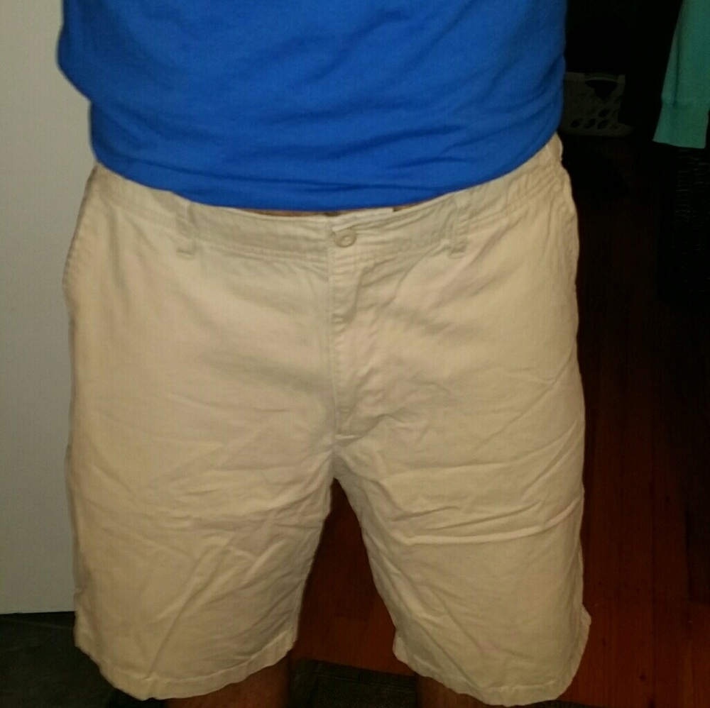 Old Navy Kakhi Shorts