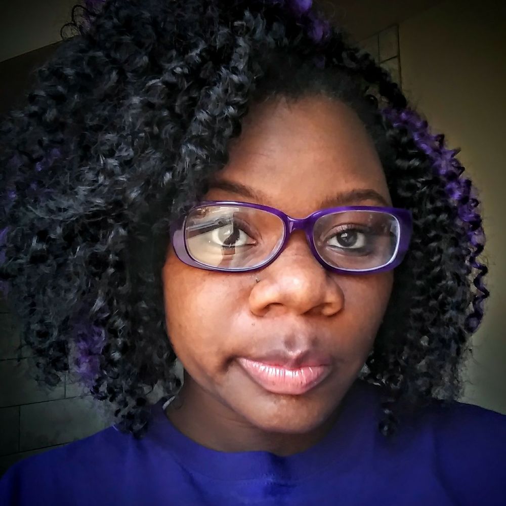 Meet your Posher, April