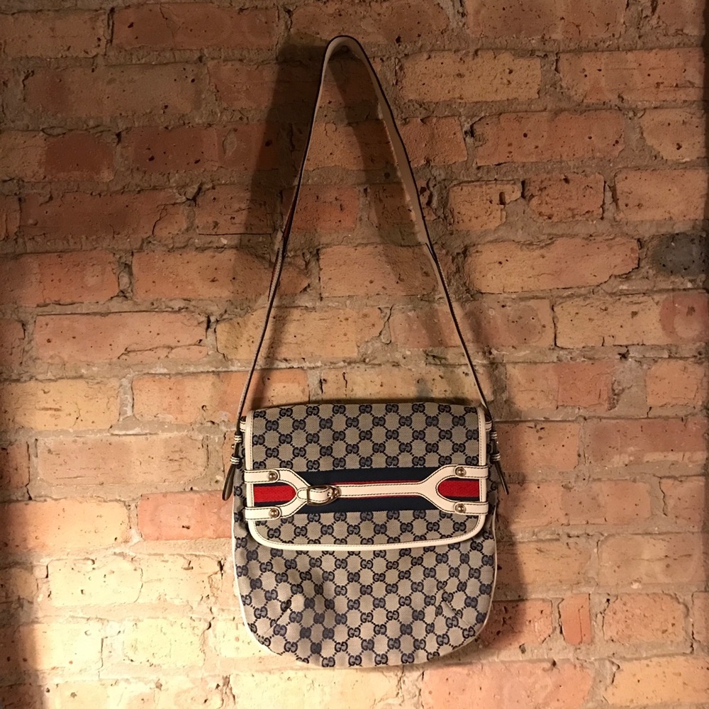 AUTHENTIC Gucci Hertiage Canvas Web Stripe Bag